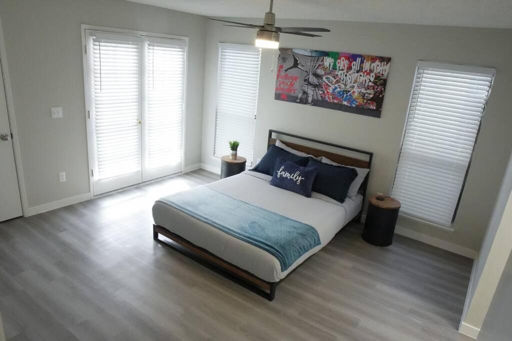 2 Bedroom Minutes From Las Vegas Strip And Airport Bagian luar foto
